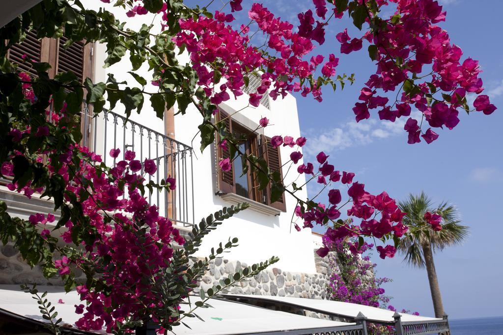 Hotel Residence Acquacalda Lipari  Eksteriør billede
