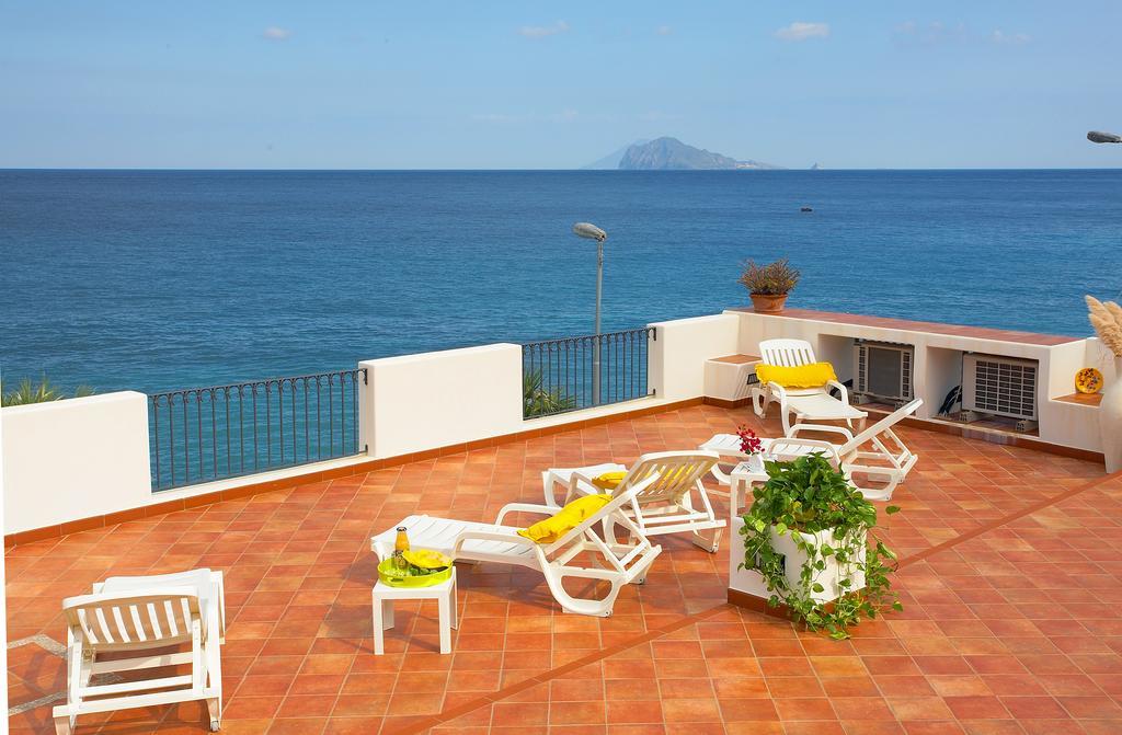 Hotel Residence Acquacalda Lipari  Eksteriør billede