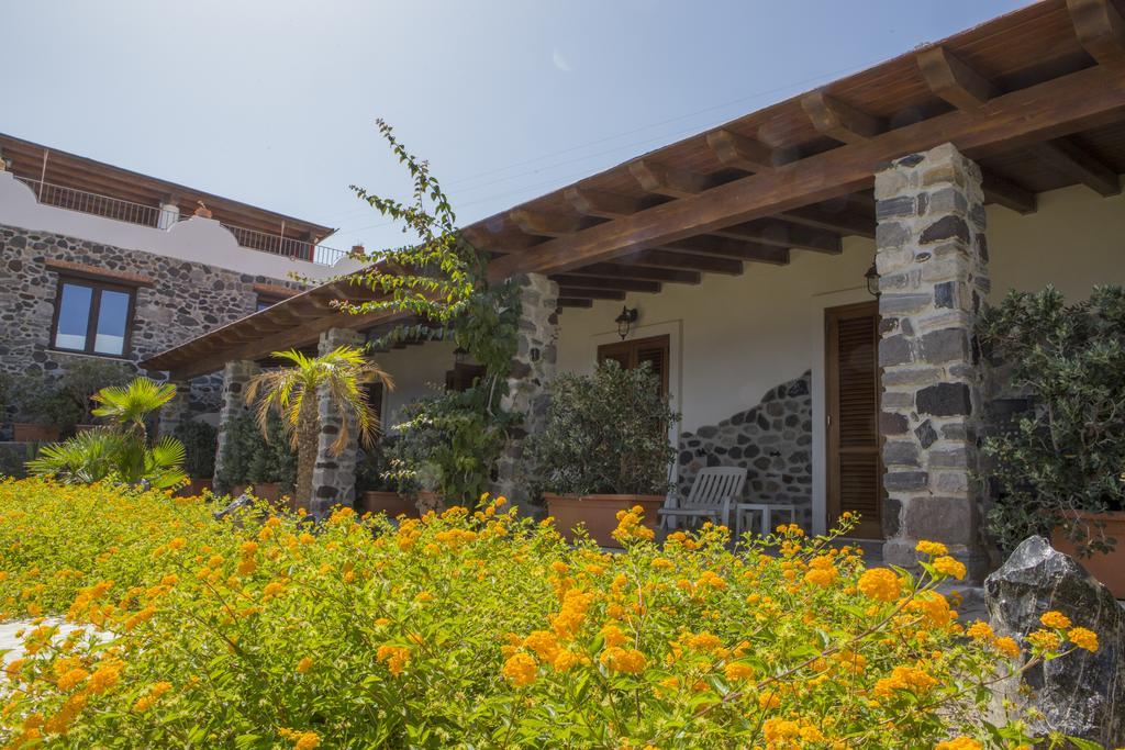 Hotel Residence Acquacalda Lipari  Eksteriør billede