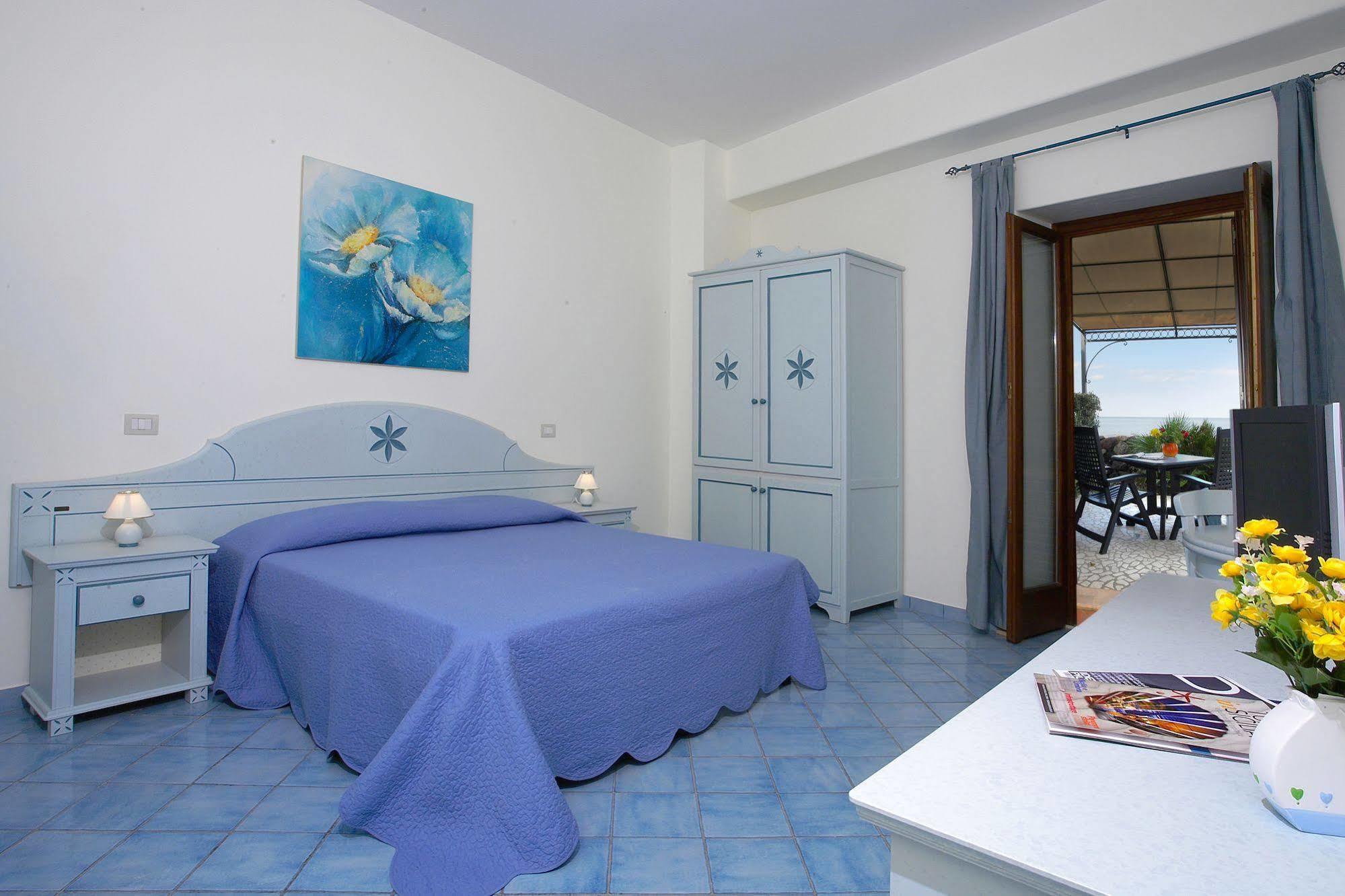 Hotel Residence Acquacalda Lipari  Eksteriør billede